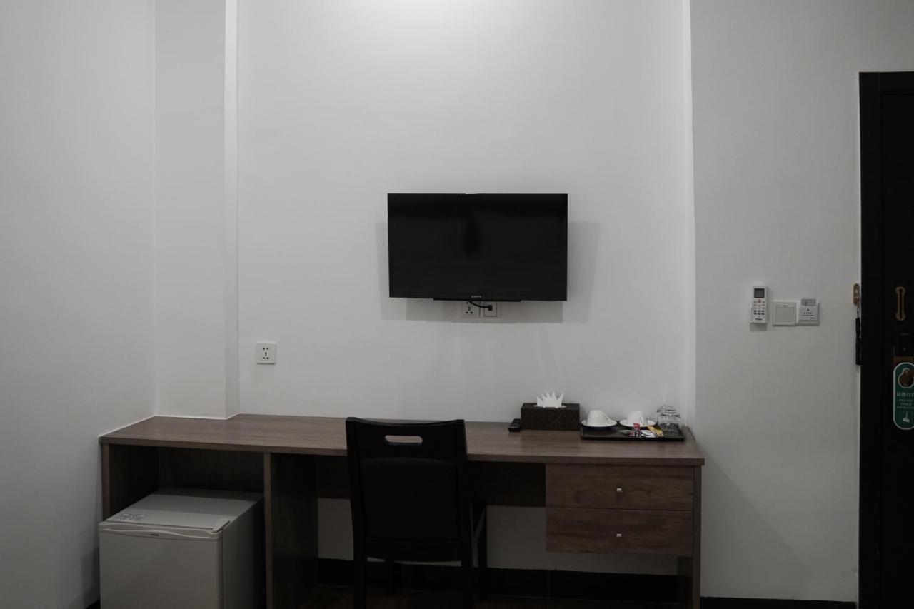 Apple Hotel Three - Near Pnh Airport Phnom Penh Luaran gambar