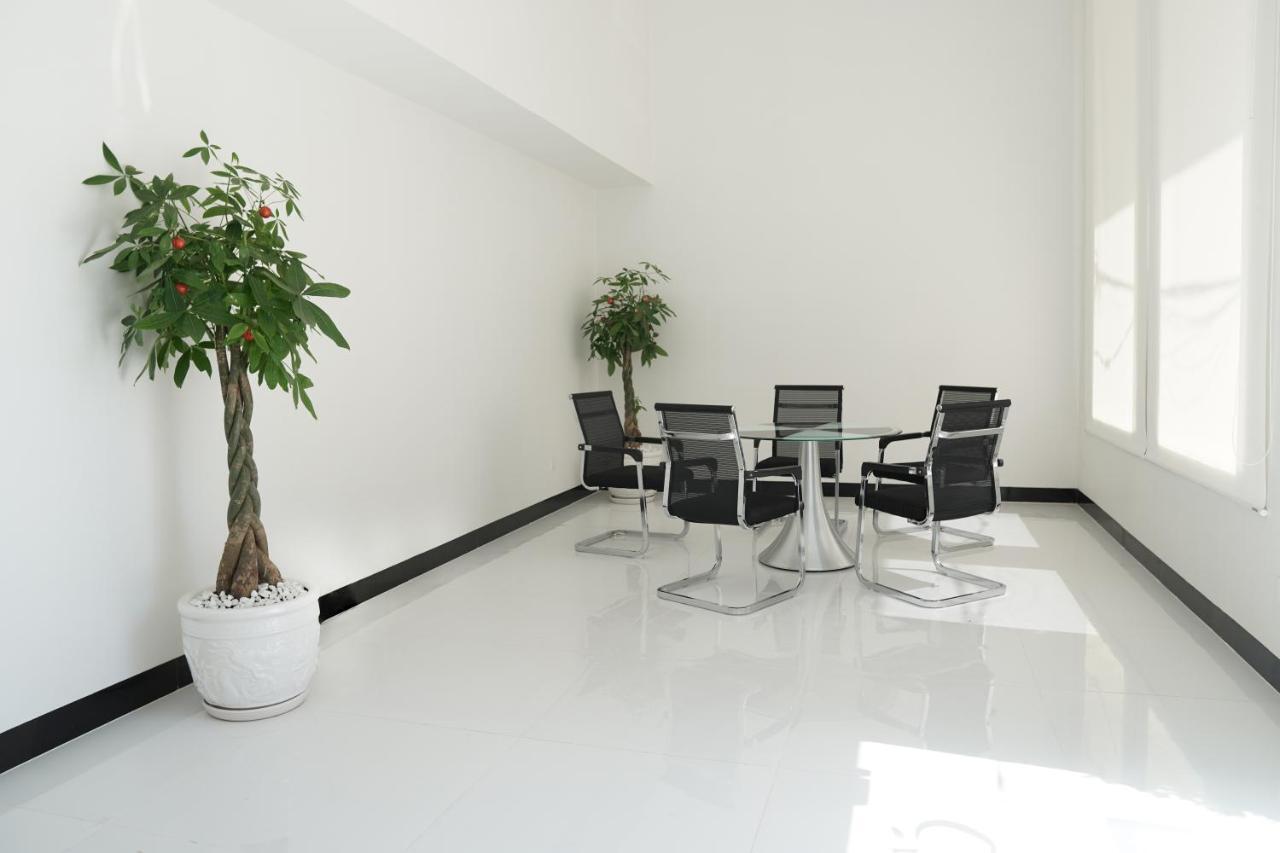 Apple Hotel Three - Near Pnh Airport Phnom Penh Luaran gambar