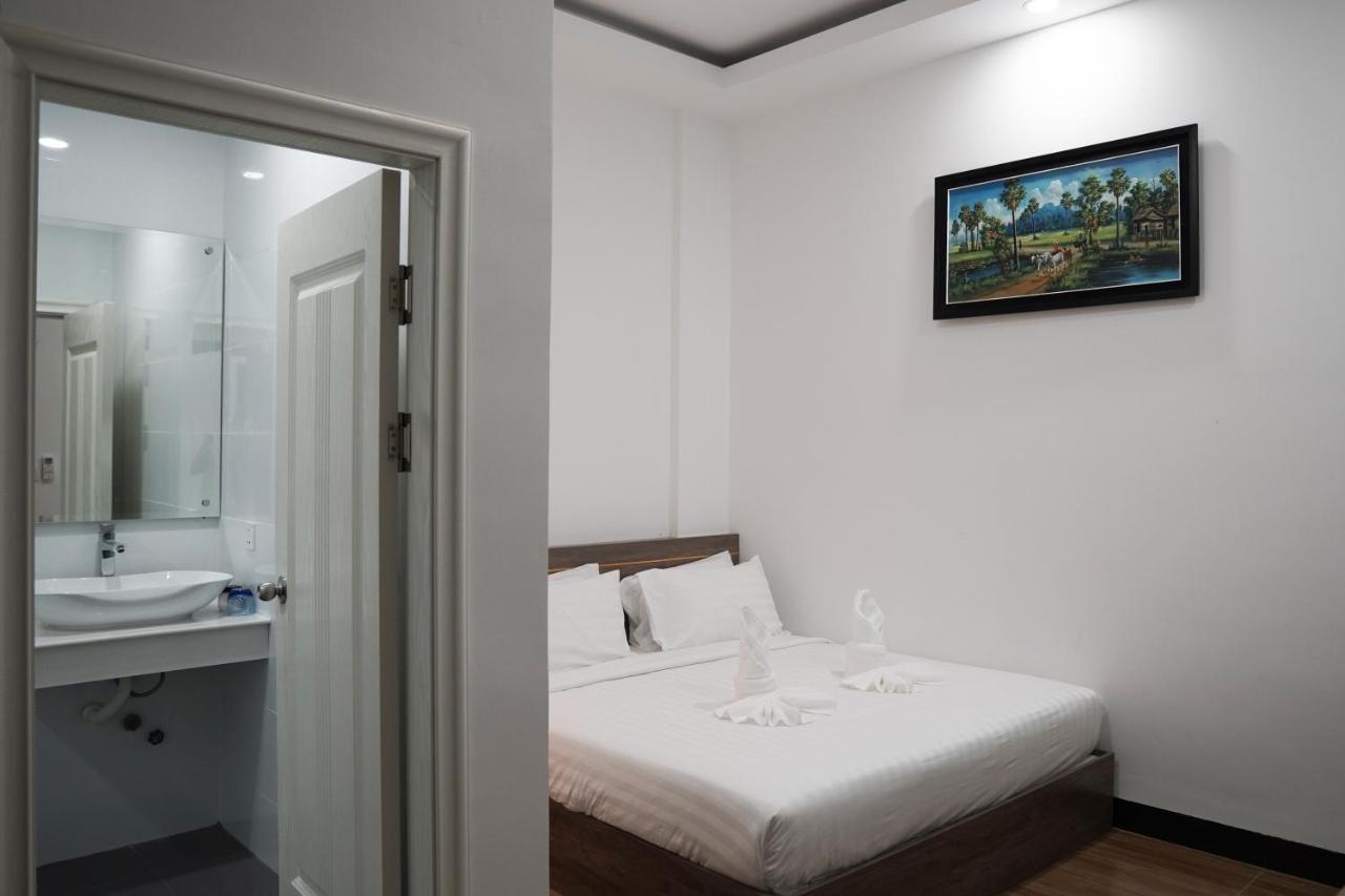 Apple Hotel Three - Near Pnh Airport Phnom Penh Luaran gambar