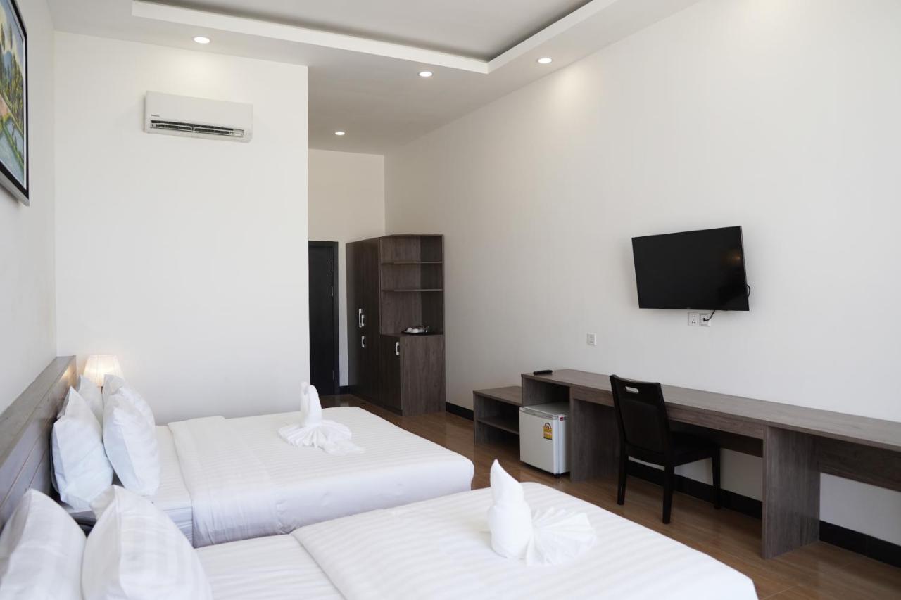 Apple Hotel Three - Near Pnh Airport Phnom Penh Luaran gambar
